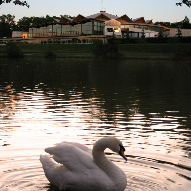 Festival-Theatre-Stratford-Theatre-Festival